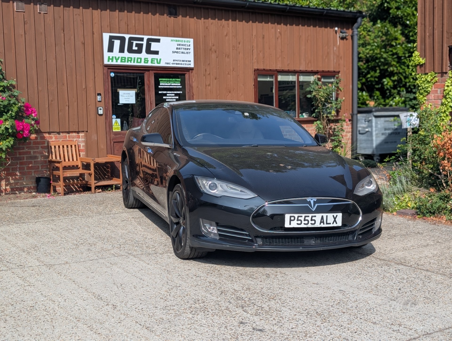 Tesla Model S 2016 — DC Fast Charging Fault